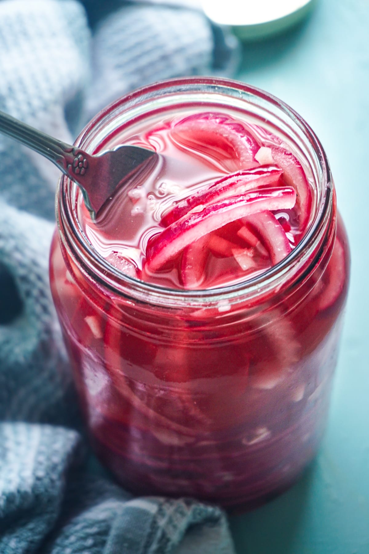 quick pickled red onions
